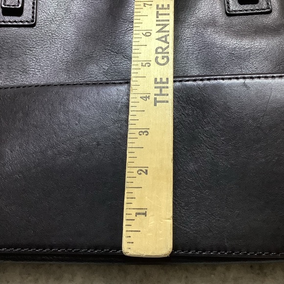 Black Fossil Leather Tote Bag - Picture 7 of 8